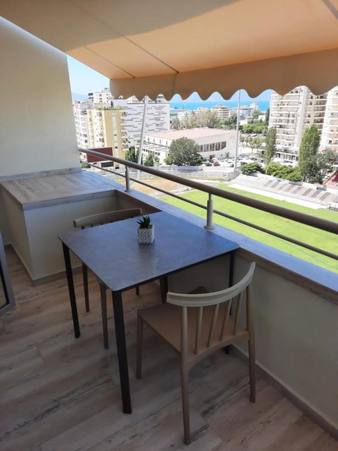 Disy Apartments Vlorë Buitenkant foto